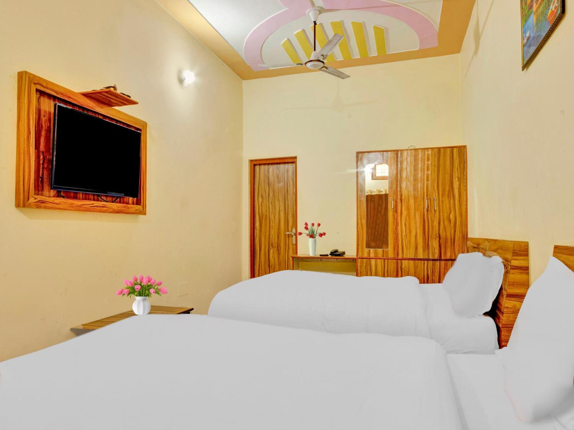 Hotel Kailasha Uttarkāshi Exterior foto